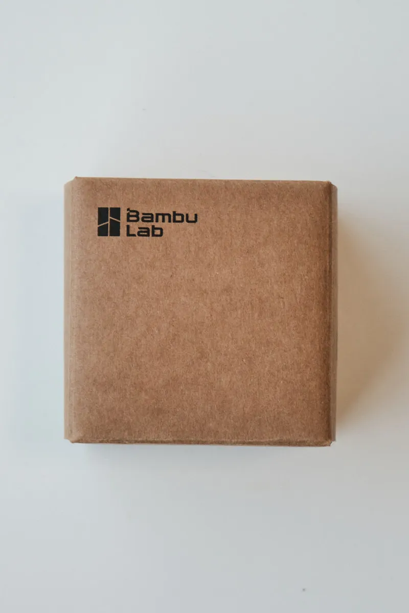 Official Bambu Lab retail packaging for the FAH060 hotend with a 0.4 mm hardened steel nozzle