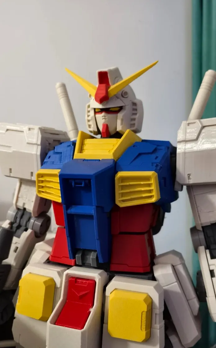 PETG Basic Deep Blue filament 3D printed mecha model showing clean surface and solid color coverage