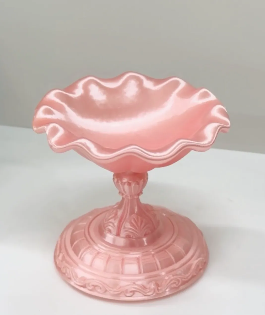 Vintage-style decorative pedestal dish printed using Bambu Lab PLA Silk+ Pink Filament 1.75mm 1kg/Spool Color Code 13207